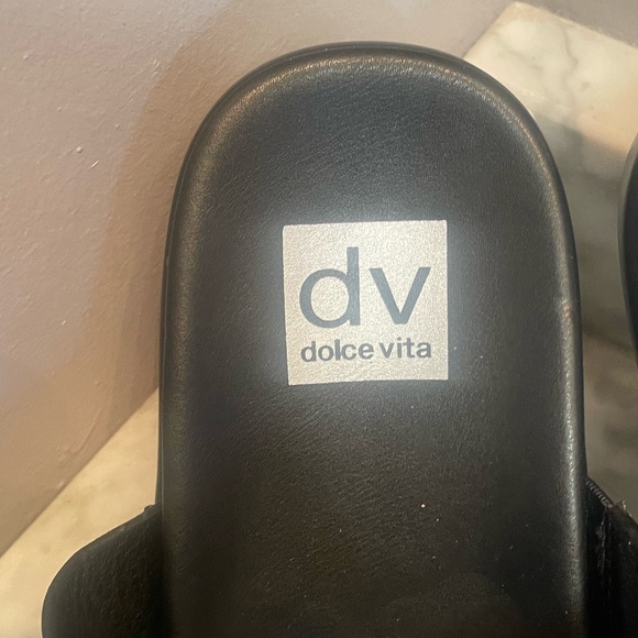 DV Dolce Vita Unique Black Gold Buckle Slide Sandals Women’s 10 - Picture 4 of 11